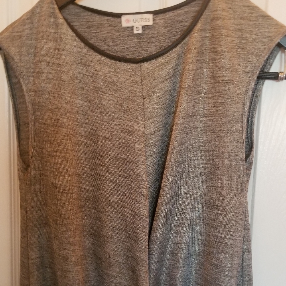 Sleeveless Shirt